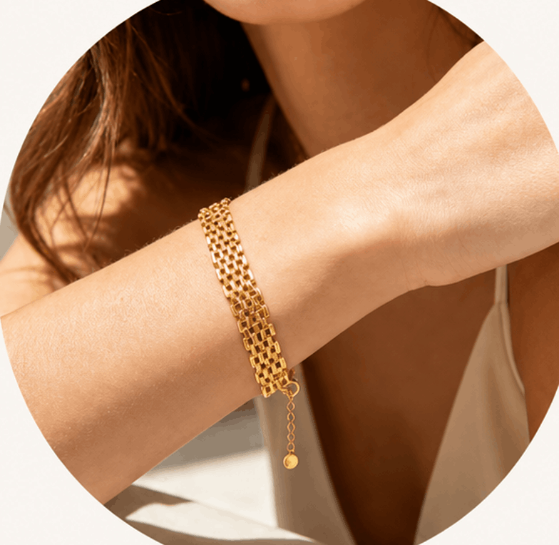 Bracelet Doré Élégant – Design Raffiné & Intemporel