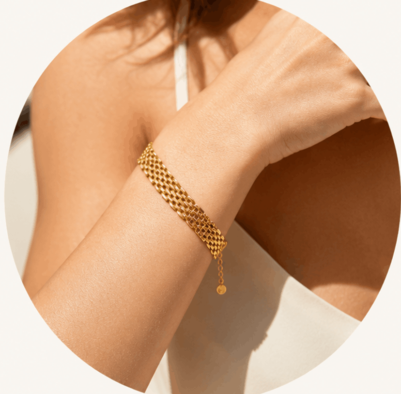 Bracelet Doré Élégant – Design Raffiné & Intemporel