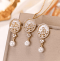 Parure Élégance Royale – Collier &amp; Boucles d’Oreilles Perle