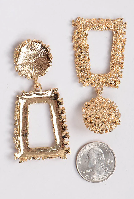 Boucles d’Oreilles Géométriques Longues – Style Tendance